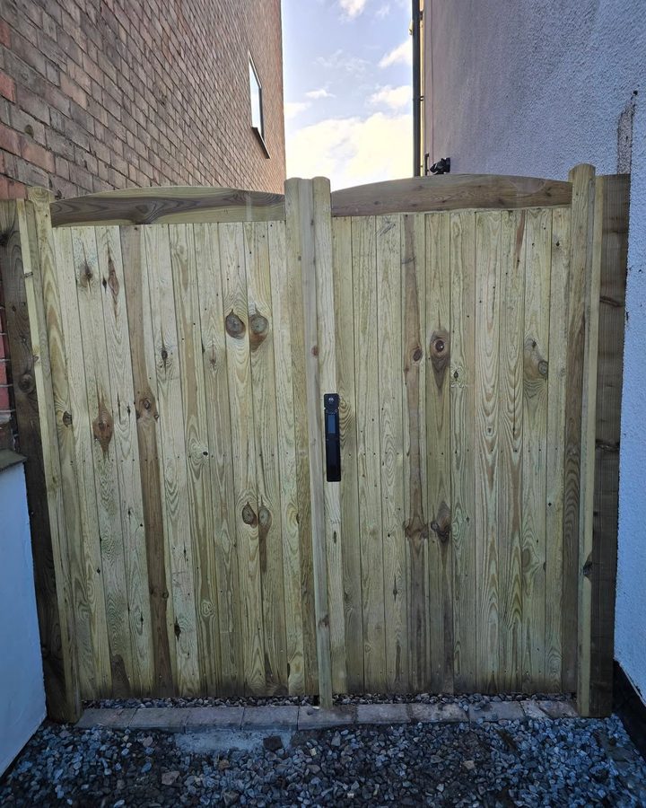 Driveway Gates by Garden Gates 4U